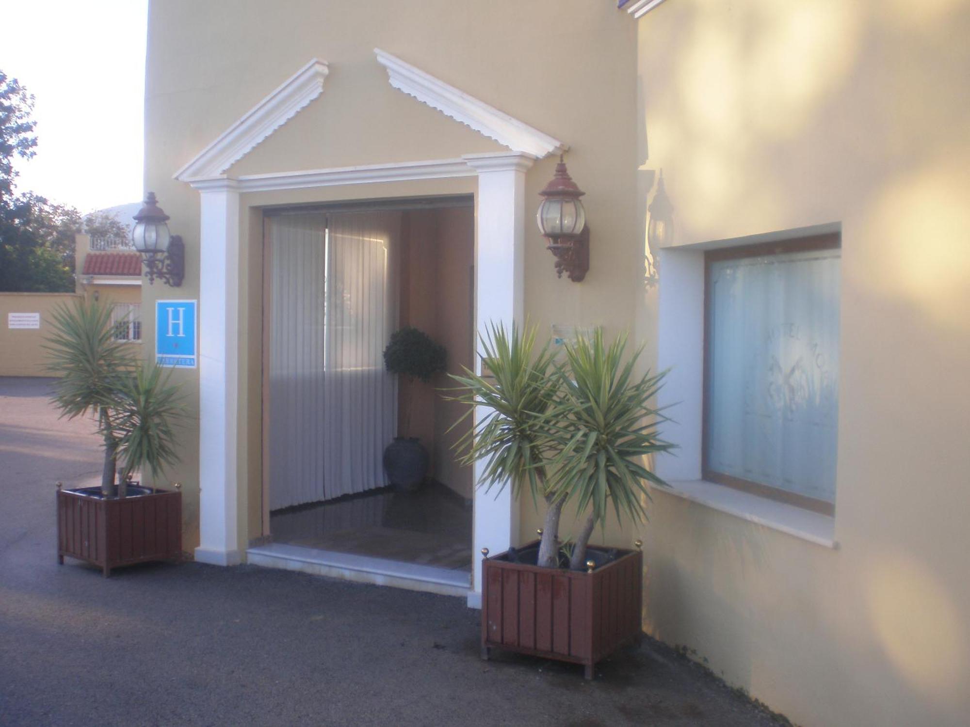 La Morona Hotel Morón de la Frontera 외부 사진
