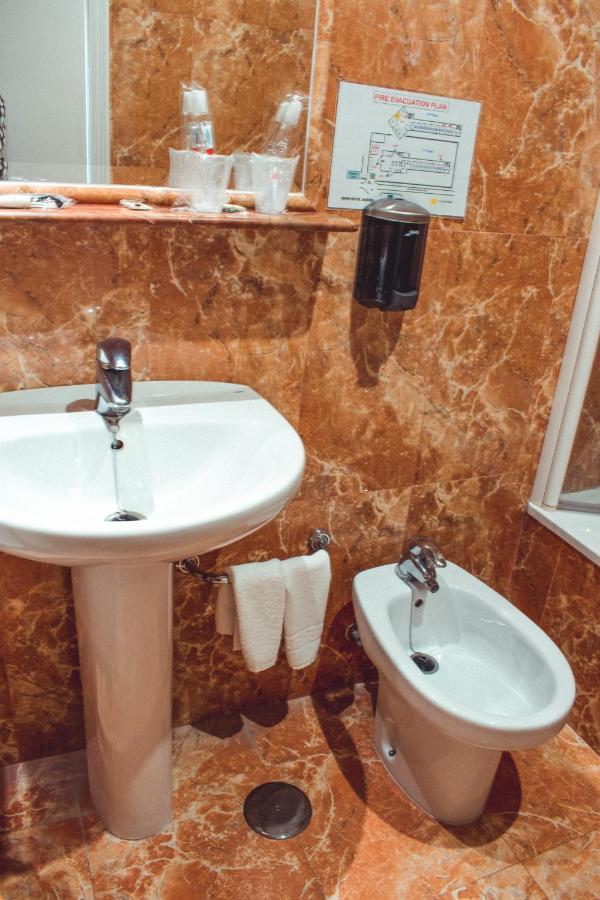 La Morona Hotel Morón de la Frontera 외부 사진